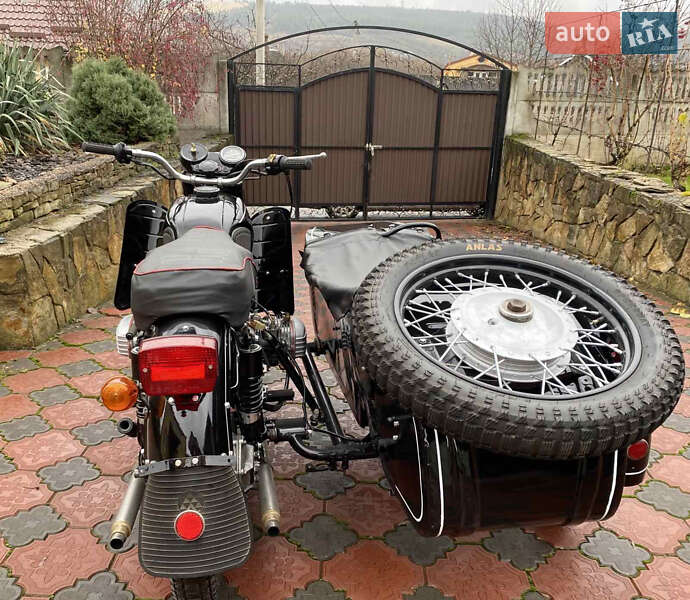 Мотоцикл Классік Днепр (КМЗ) Днепр-11 1988 в Могилів-Подільському