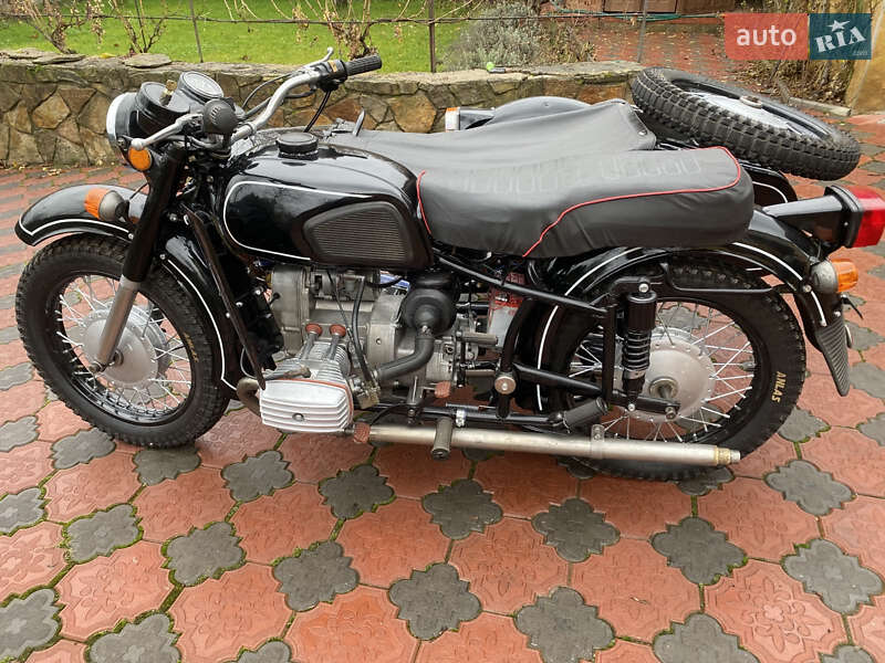 Мотоцикл Классік Днепр (КМЗ) Днепр-11 1988 в Могилів-Подільському