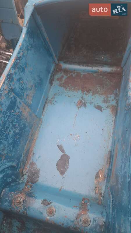 Мотоцикл з коляскою Днепр (КМЗ) К 650 1971 в Борисполі фото 92 Мотоцикл з коляскою Днепр (КМЗ) К 650 1971 в Борисполі