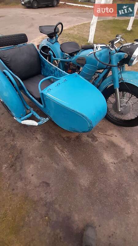 Мотоцикл з коляскою Днепр (КМЗ) К 650 1971 в Борисполі фото 166 Мотоцикл з коляскою Днепр (КМЗ) К 650 1971 в Борисполі