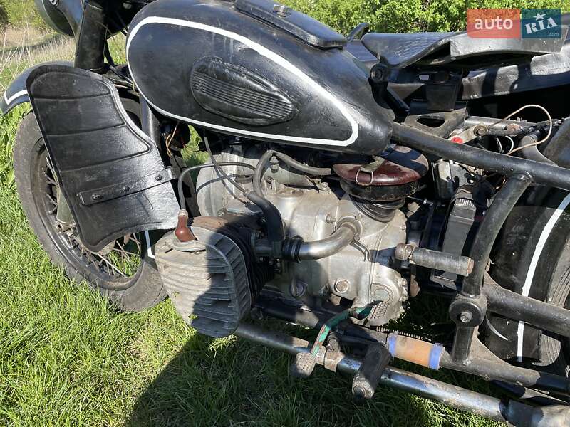 Грузовые трициклы Днепр (КМЗ) К 750 1959 в Чернигове