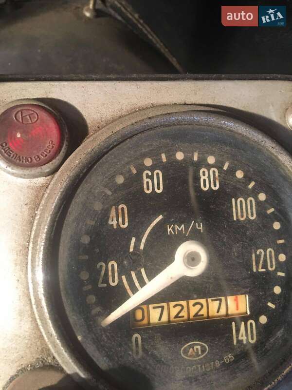 Мотоцикл з коляскою Днепр (КМЗ) К 750 1979 в Львові