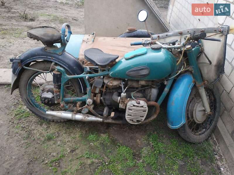 Мотоцикл Классік Днепр (КМЗ) К 750 1975 в Первомайську