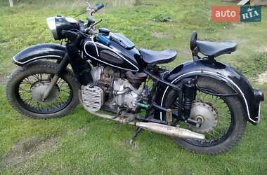 Мотоцикл з коляскою Дніпро (КМЗ) К 750 1968 в Полонному