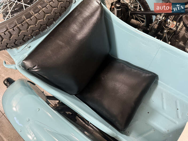 Мотоцикл с коляской Днепр (КМЗ) М-72 1961 в Киеве