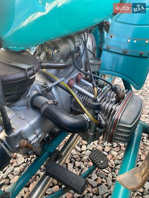Мотоцикл с коляской Днепр (КМЗ) МТ-9 1973 в Носовке