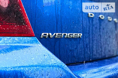 Седан Dodge Avenger 2012 в Києві