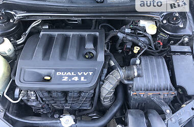 Седан Dodge Avenger 2013 в Херсоне