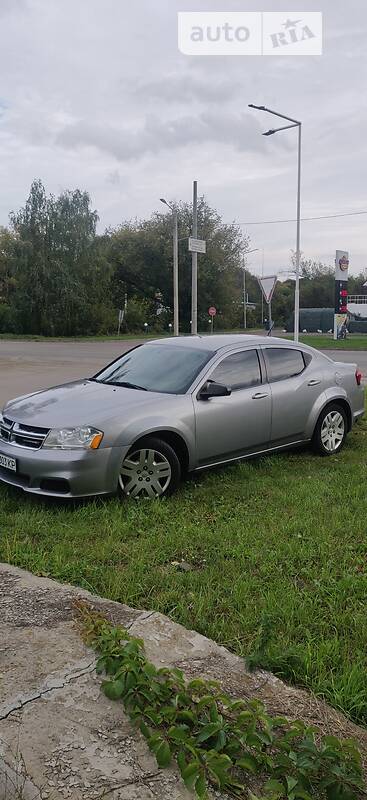 Седан Dodge Avenger 2013 в Харкові