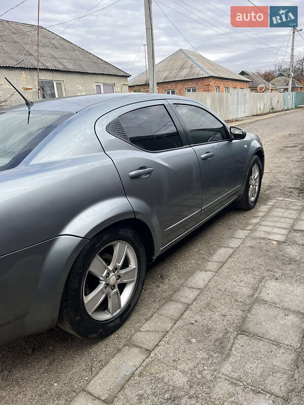 Седан Dodge Avenger 2008 в Харкові