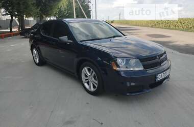 Седан Dodge Avenger 2014 в Умані