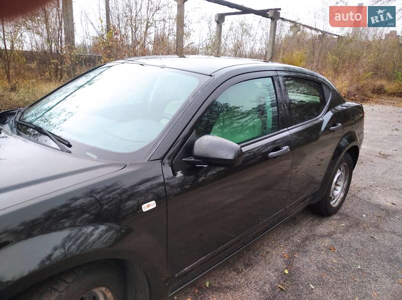 Седан Dodge Avenger 2008 в Желтых Водах
