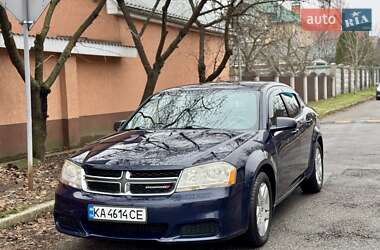 Седан Dodge Avenger 2013 в 