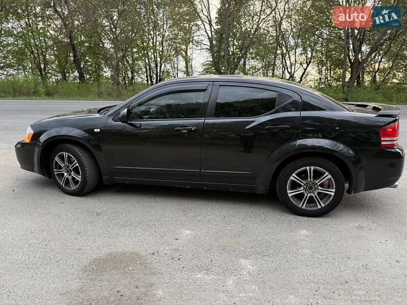 Седан Dodge Avenger 2008 в Тернополе