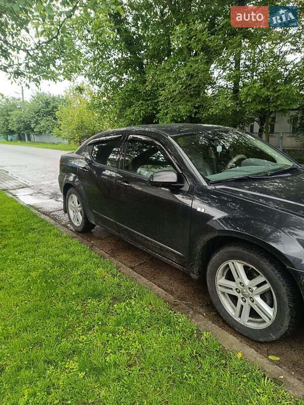 Седан Dodge Avenger 2007 в Вишгороді