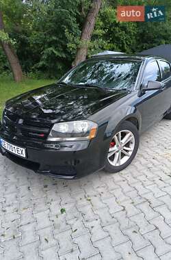 Седан Dodge Avenger 2013 в Чернівцях