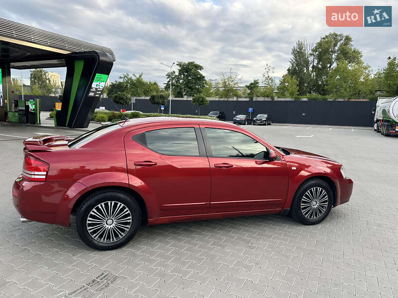 Седан Dodge Avenger 2007 в Києві