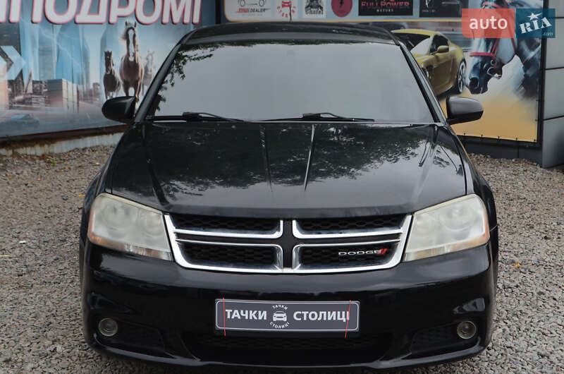 Седан Dodge Avenger 2012 в Киеве