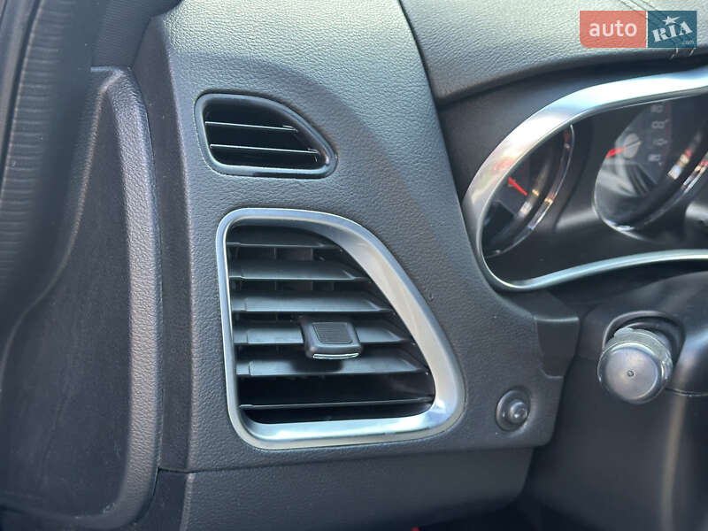 Седан Dodge Avenger 2014 в Одессе