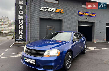 Седан Dodge Avenger 2012 в Киеве