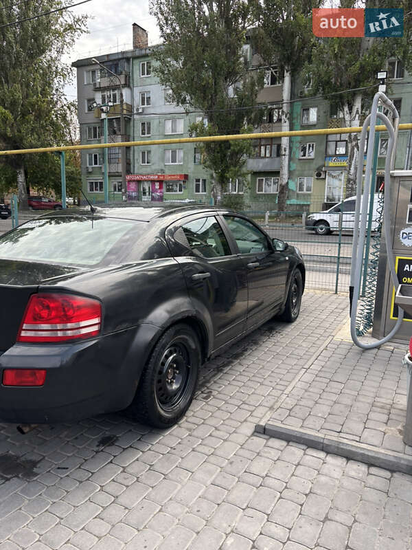 Седан Dodge Avenger 2008 в Запоріжжі