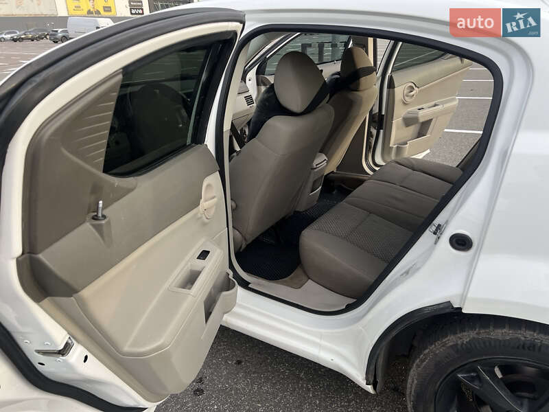 Седан Dodge Avenger 2007 в Киеве фото 11 Седан Dodge Avenger 2007 в Киеве