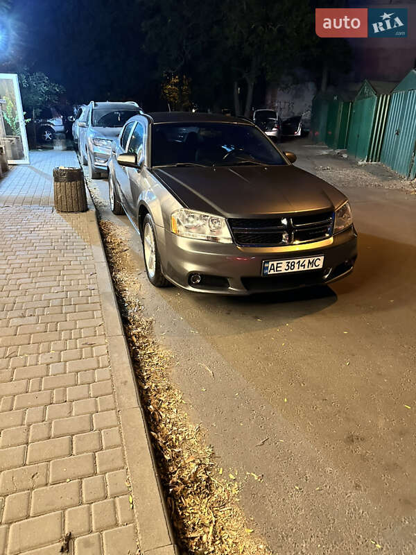 Седан Dodge Avenger 2013 в Одесі