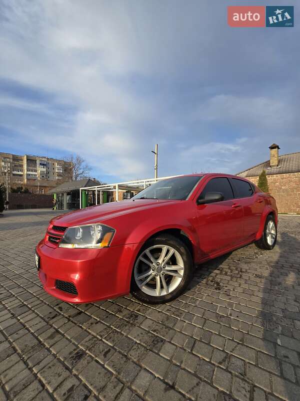 Седан Dodge Avenger 2013 в Кропивницком