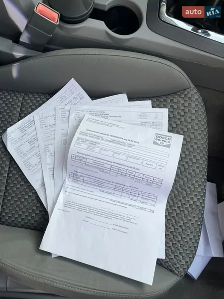 Седан Dodge Avenger 2008 в Іршаві документ