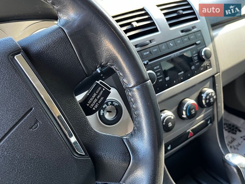 Седан Dodge Avenger 2010 в Шепетовке