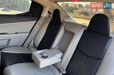 Седан Dodge Avenger 2010 в Шепетовке
