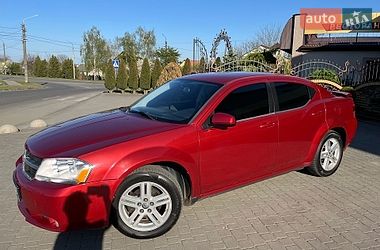 Седан Dodge Avenger 2010 в Шепетовке