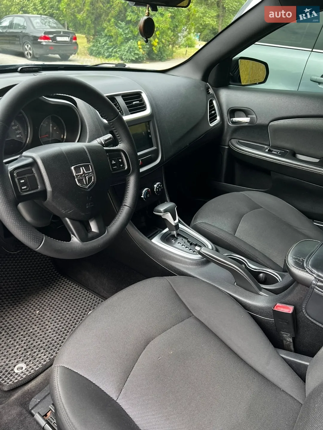 2012 Dodge Avenger - мініатюра 11