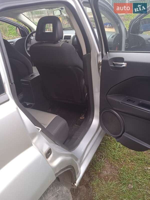 Седан Dodge Caliber 2008 в Межгорье фото 12 Седан Dodge Caliber 2008 в Межгорье