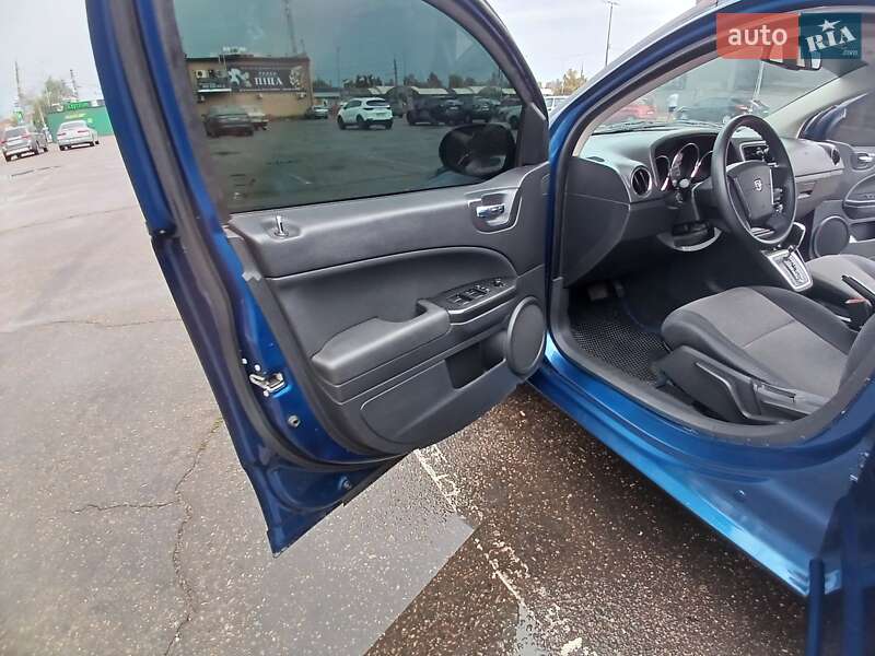 Позашляховик / Кросовер Dodge Caliber 2010 в Миколаєві