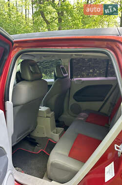 Внедорожник / Кроссовер Dodge Caliber 2006 в 