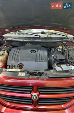 Внедорожник / Кроссовер Dodge Caliber 2006 в 