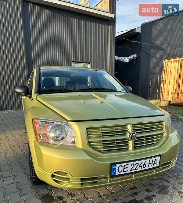 Хэтчбек Dodge Caliber 2010 в Черновцах
