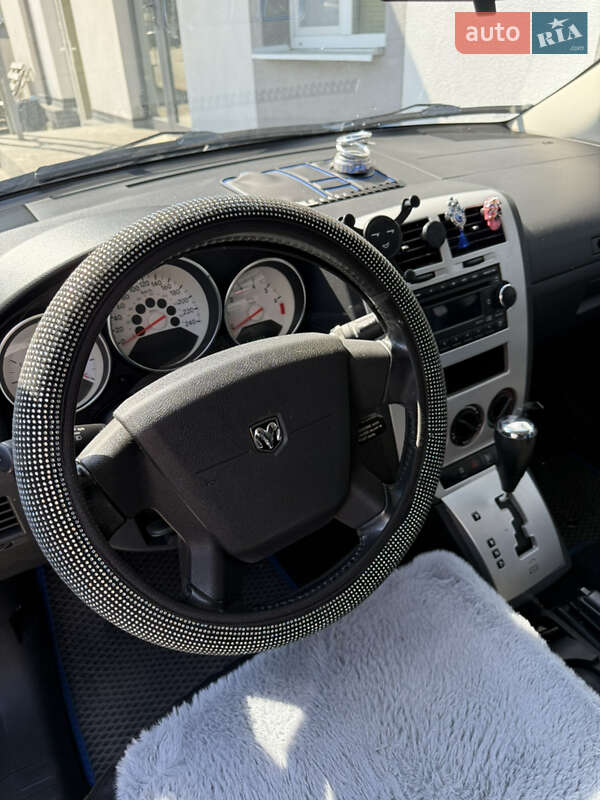 Позашляховик / Кросовер Dodge Caliber 2007 в Дніпрі