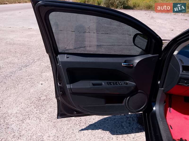Внедорожник / Кроссовер Dodge Caliber 2008 в Новояворовске