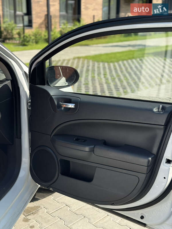Внедорожник / Кроссовер Dodge Caliber 2011 в Ивано-Франковске