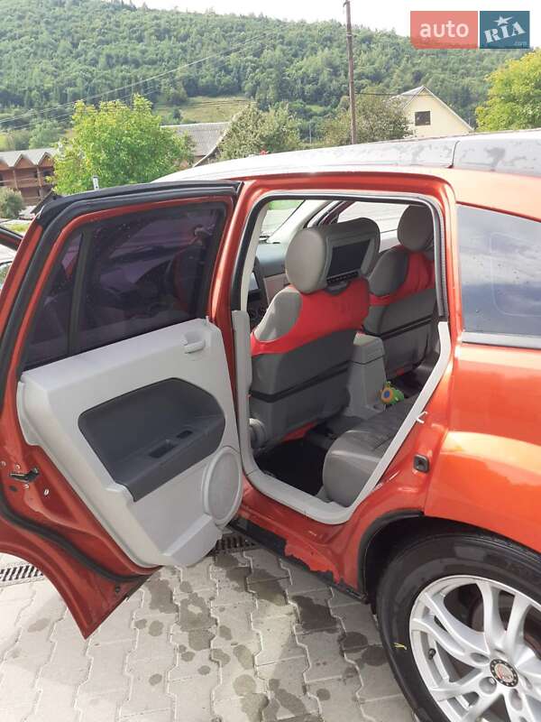 Внедорожник / Кроссовер Dodge Caliber 2007 в Воловце фото 8 Внедорожник / Кроссовер Dodge Caliber 2007 в Воловце