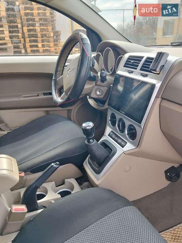 Позашляховик / Кросовер Dodge Caliber 2008 в Івано-Франківську фото 5 Позашляховик / Кросовер Dodge Caliber 2008 в Івано-Франківську