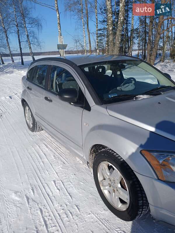 2006 Dodge Caliber, VIN 1B3HBG8B87D549283:plate — photo 1 (autoria)