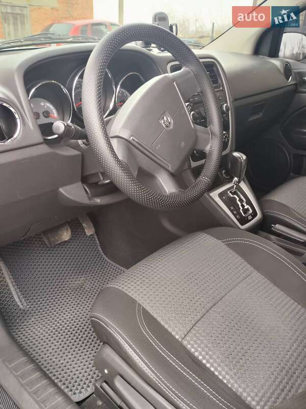 Позашляховик / Кросовер Dodge Caliber 2011 в Гайсину