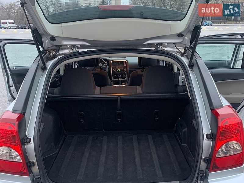Позашляховик / Кросовер Dodge Caliber 2010 в Запоріжжі