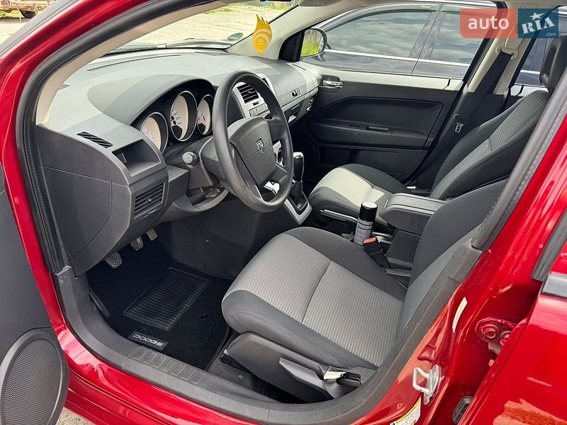Позашляховик / Кросовер Dodge Caliber 2009 в Волочиську