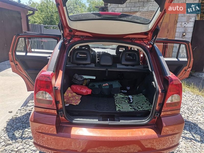 Позашляховик / Кросовер Dodge Caliber 2008 в Бердичеві