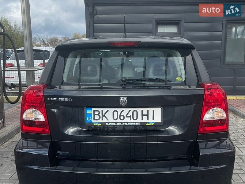 Позашляховик / Кросовер Dodge Caliber 2007 в Рівному