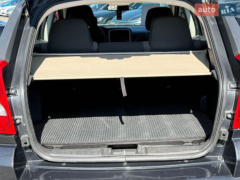 Позашляховик / Кросовер Dodge Caliber 2010 в Києві